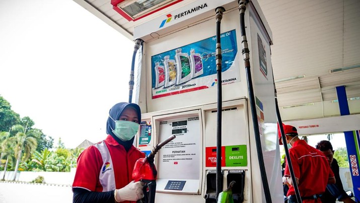 Airlangga Guarantees Fuel Prices Will Not Rise Until June